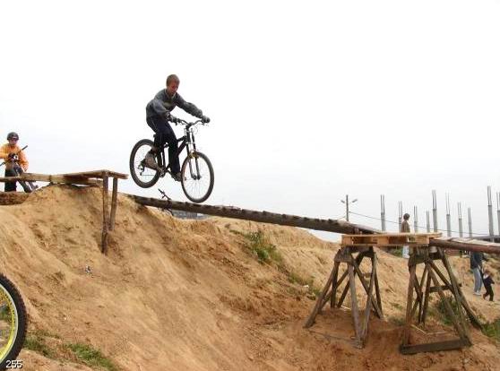 Freeride w Tychach, rok 2004. Sporty ekstremalne w Tychach.